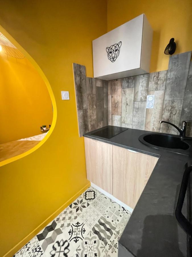 Jungle Room Romans-sur-Isere Luaran gambar