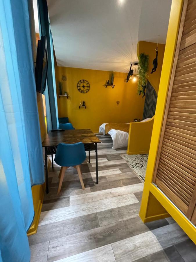 Jungle Room Romans-sur-Isere Luaran gambar
